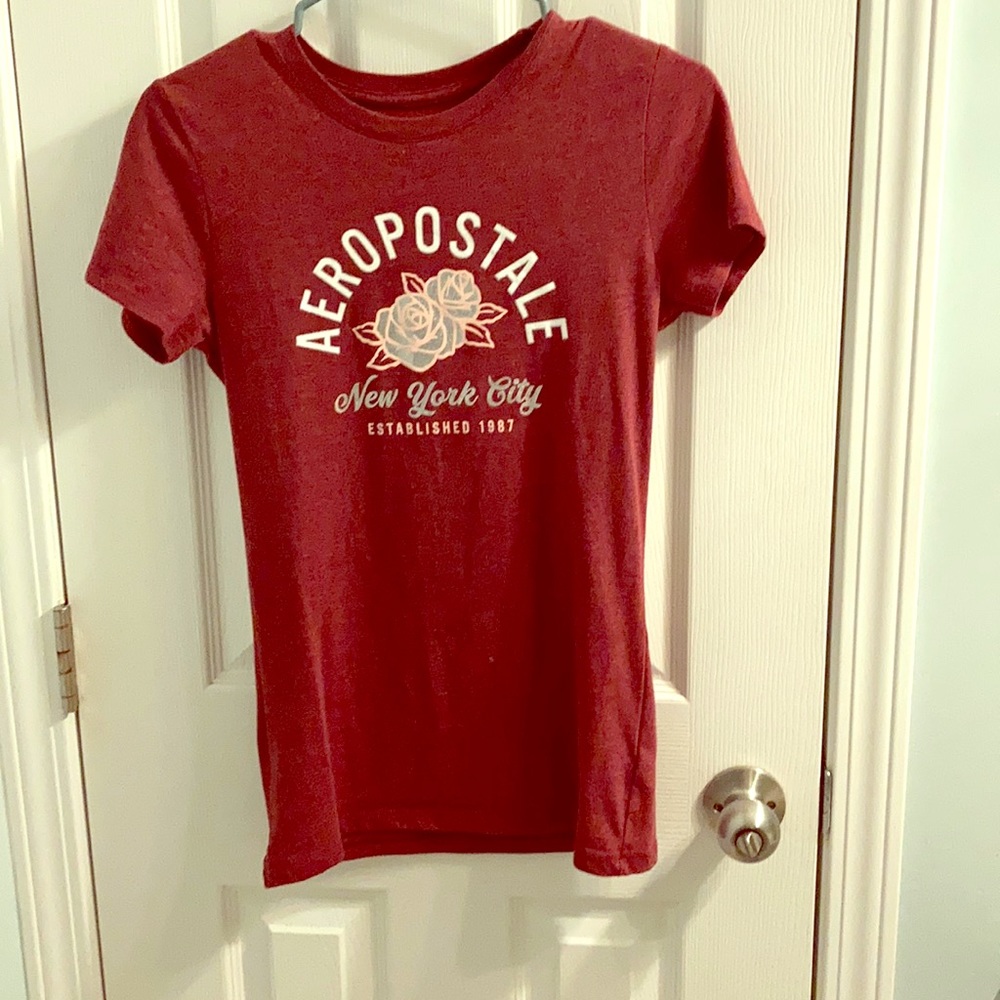 Women’s Aeropostale shirt!!